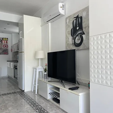 Апартаменти Ladyhouse Yumbo *