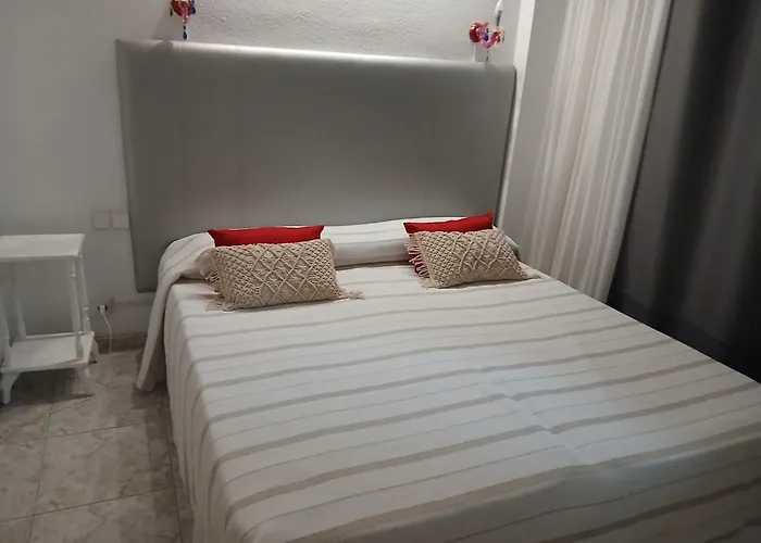 Ladyhouse Yumbo * Playa del Ingles (Gran Canaria)