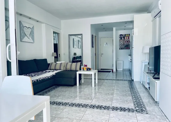 Ladyhouse Yumbo Playa del Inglés